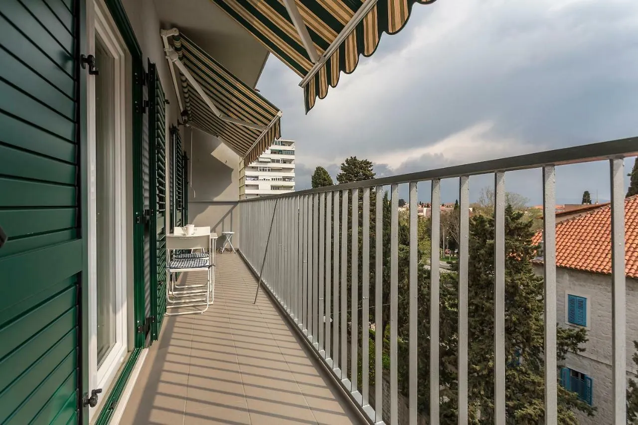 Luxury Apartment Lucy In Center With Amazing Sea-View Split