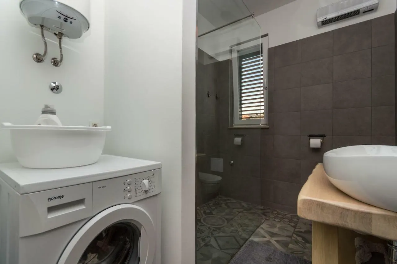 Luxury Apartment Lucy In Center With Amazing Sea-View